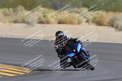 media/Oct-08-2022-SoCal Trackdays (Sat) [[1fc3beec89]]/Turn 10 (945am)/